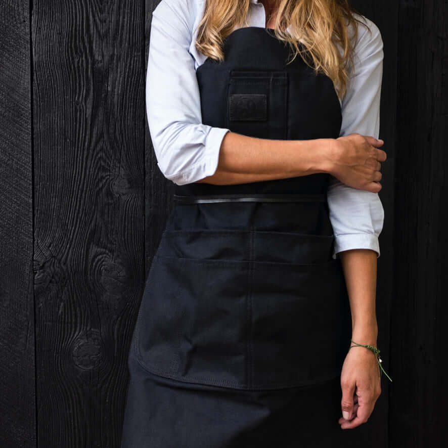 The Premium Black Apron for Home Cooks