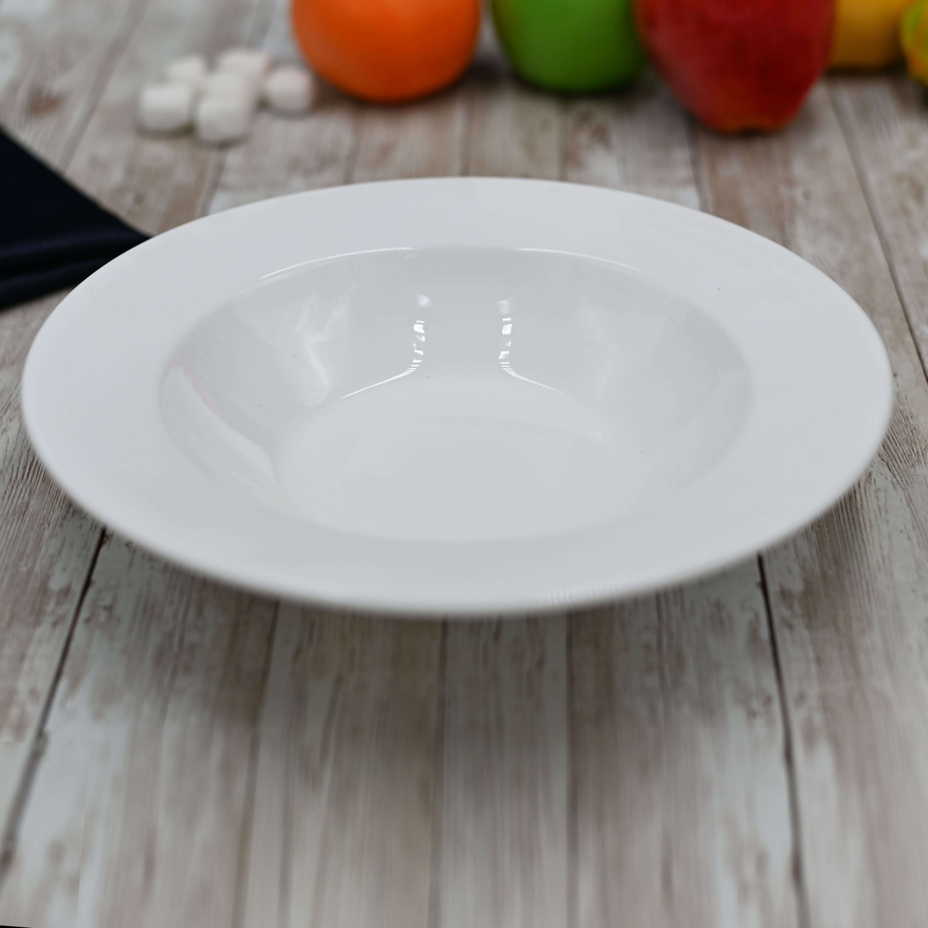 Professional Rolled Rim White Deep Plate 