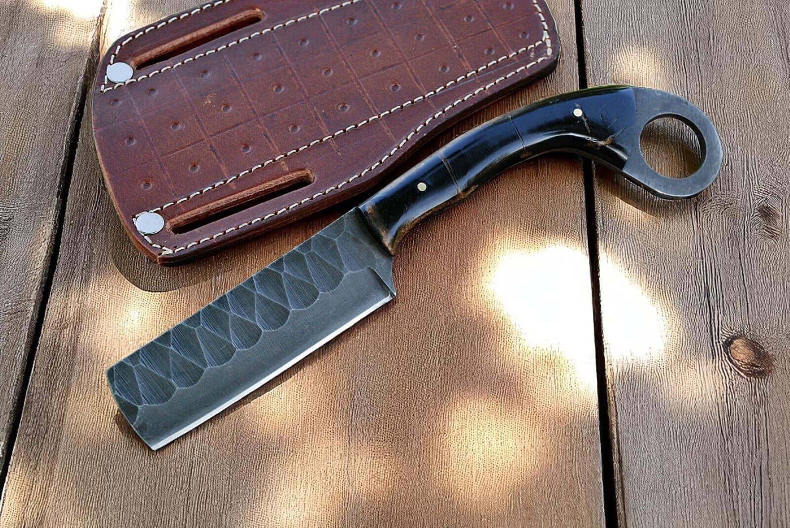 Bull Cutter Knife - with Leather Sheath