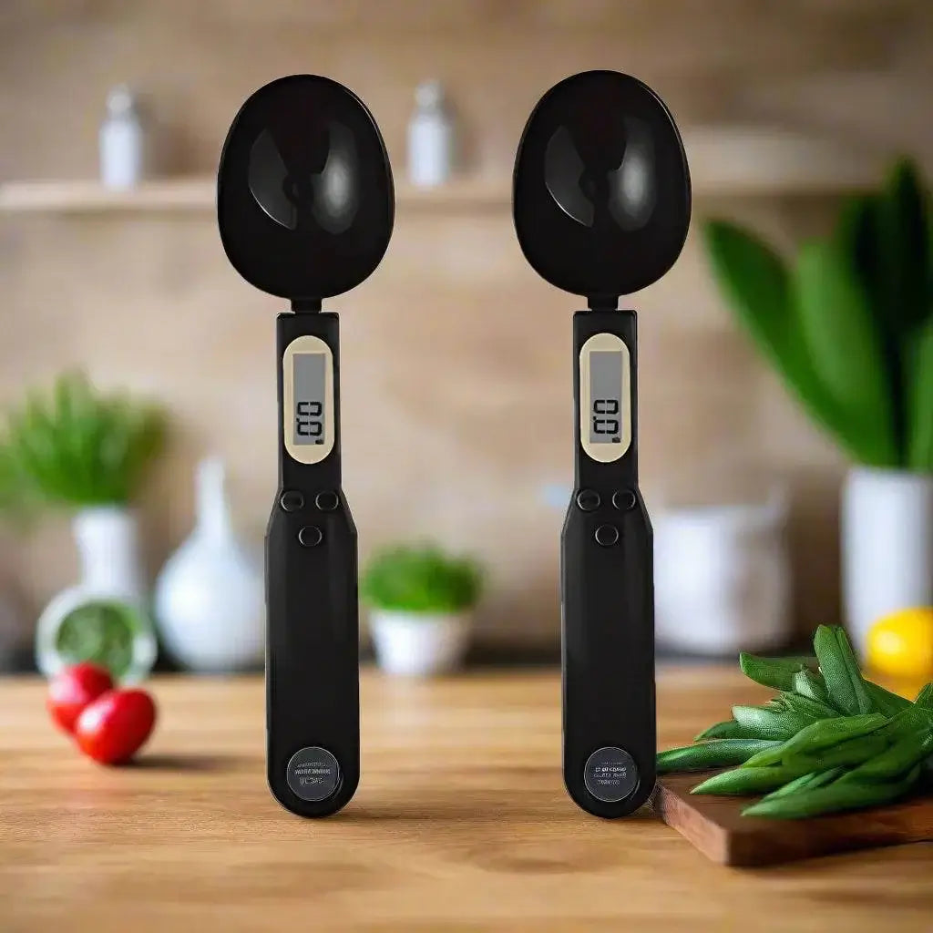 Mini Digital Spoon Scale – Precision Measuring in black, displaying 0.1g accuracy for precise food measurements in the kitchen.