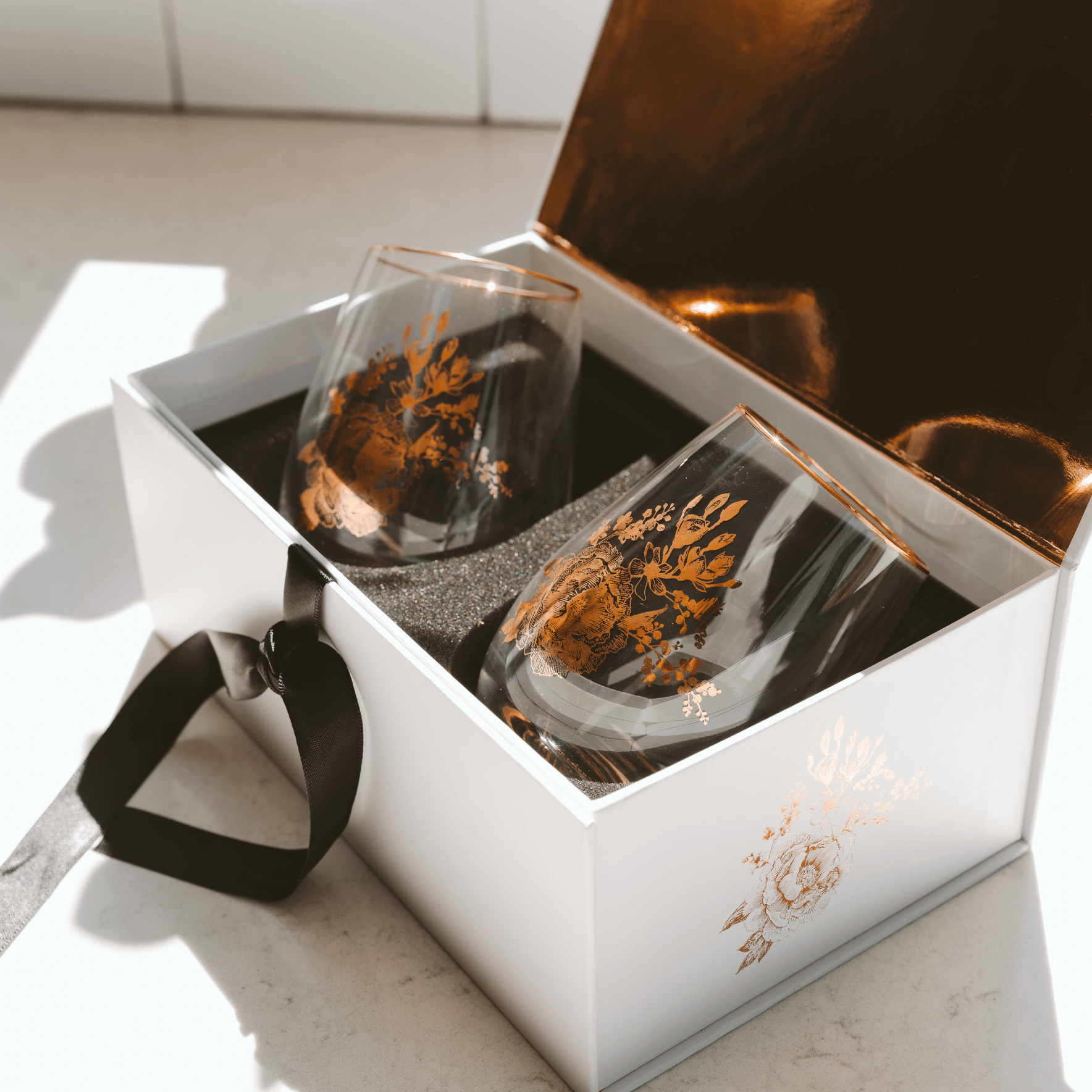 Delft Stemless Wine Glass Box Set - Wine Drop Cookery LLC