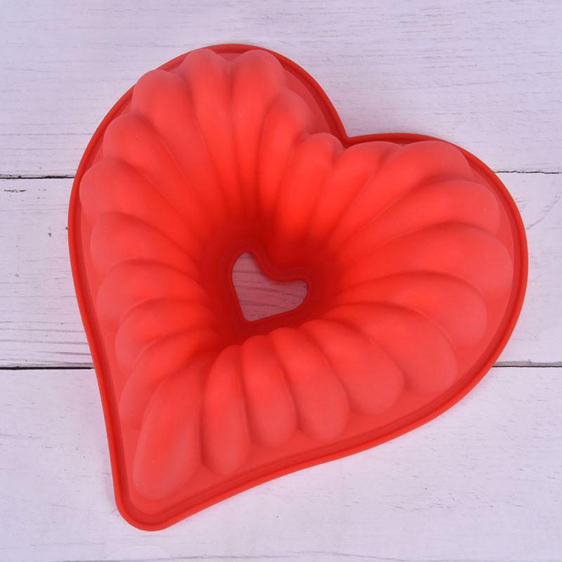 Heart-Shaped Silicone Cake Mold
