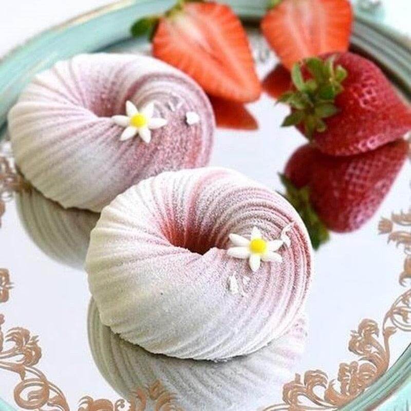 Spiral Silicone Cake and Dessert Mold