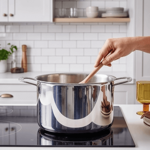 5-ply stainless steel stock pot with lid, 7 quart